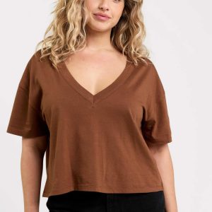 Boxy V-Neck Tee | Chocolate